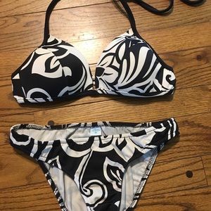 Venus bikini with push up top size 6